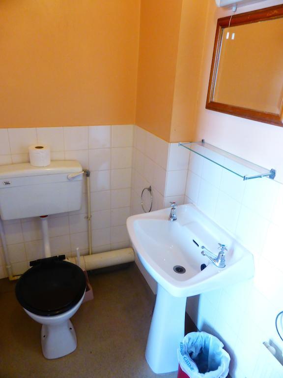 Hotel Dinara Μπέρμιγχαμ Δωμάτιο φωτογραφία